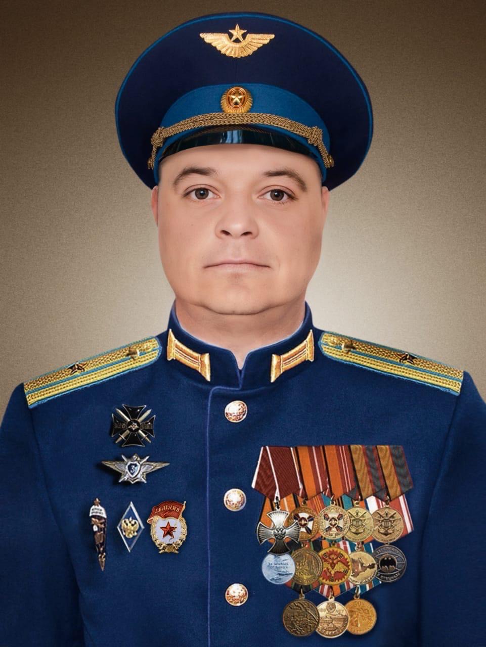 Леонов Руслан Сергеевич
